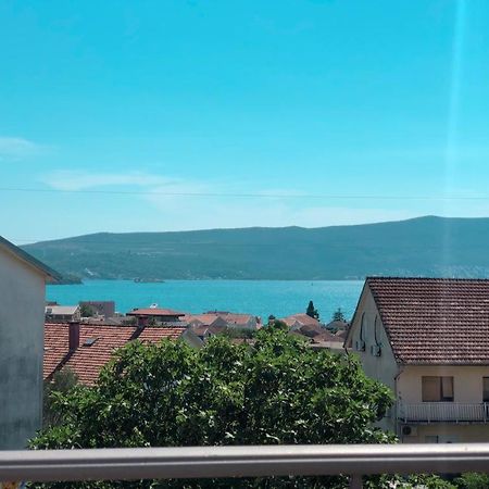 Apartmani Cupara Tivat Exteriör bild